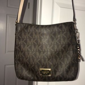 Michael Kors Crossbody Bag